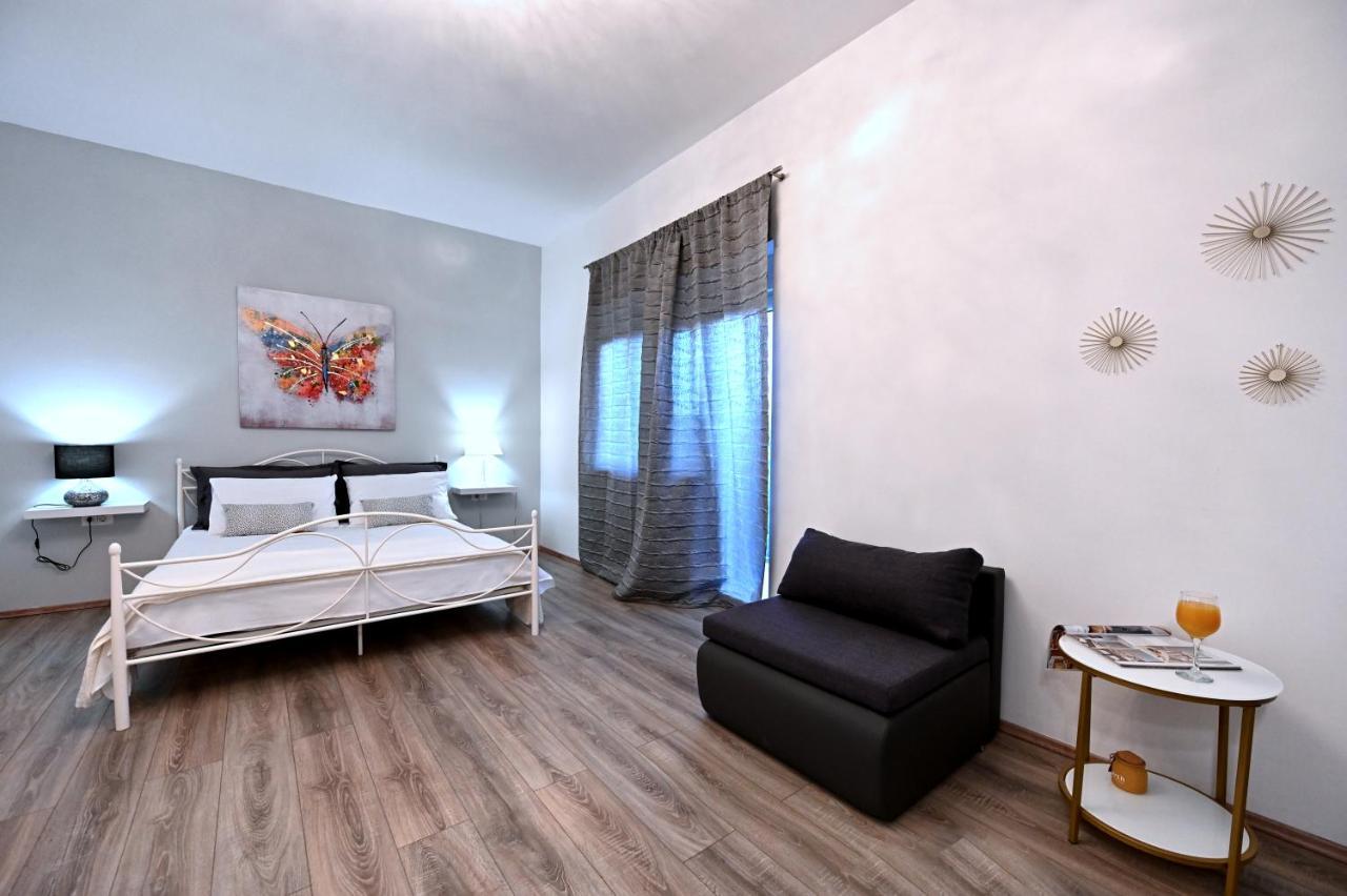 Studio Apartman Sandra, Imotski Luaran gambar