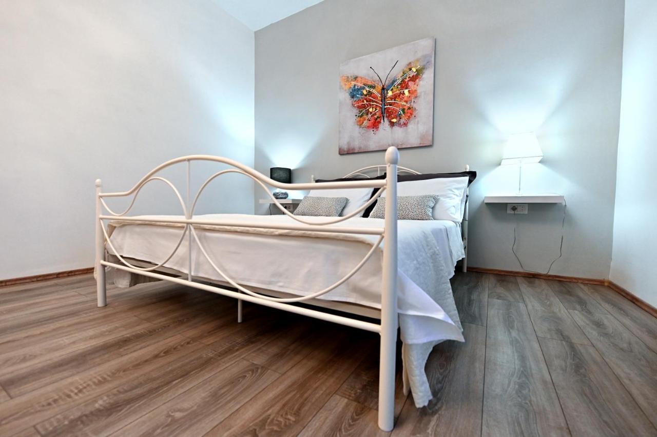 Studio Apartman Sandra, Imotski Luaran gambar
